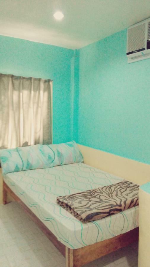 Mother Teresa Rooms And Restaurant Ослоб Екстер'єр фото